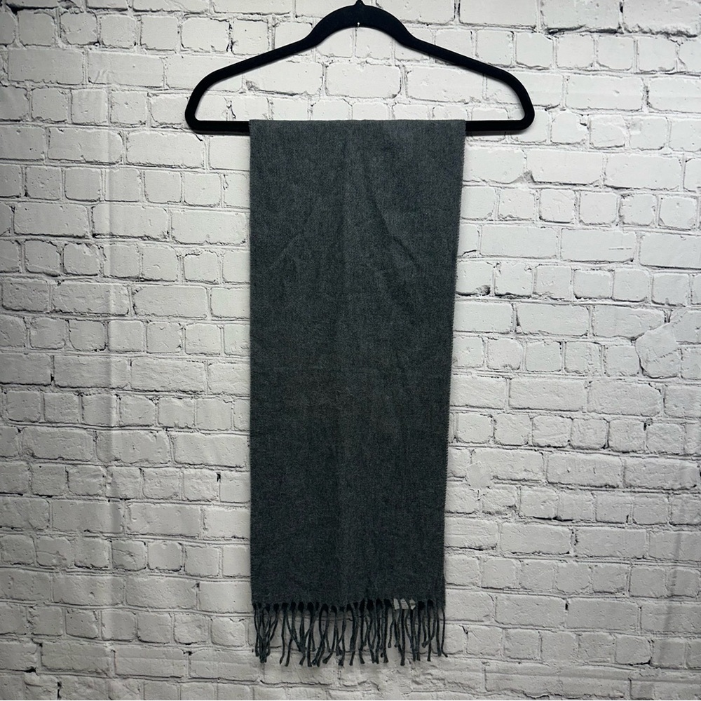 Oscar de la renta Gray Men's Scarf gray Acrylic